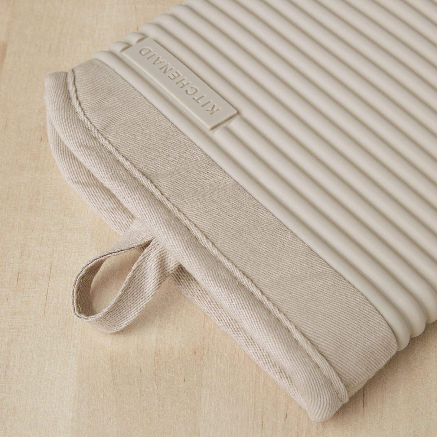 KitchenAid Ribbed Soft Silicone Oven Mitt Set, 7"x13" set