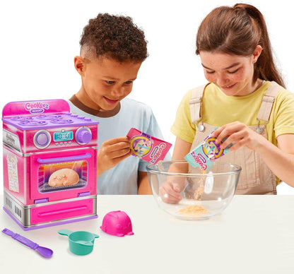 Cinnamon Treatz Oven – Interactive Bake & Reveal Oven Playset with Mystery Scented Plush (Cinnamon Pooch, Fondant Feline, or Strawberry Swirl), Mixing Tools, Dough, & Accessories, 5+
